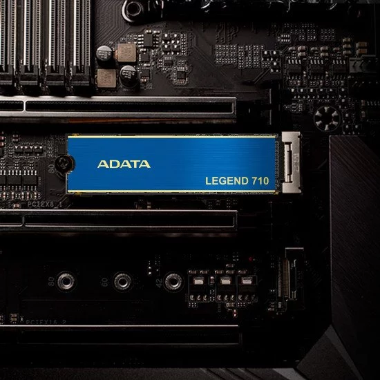 ADATA LEGEND 710 M.2 512 Go PCI Express 3.0 3D NAND NVMe ADATA LEGEND 710 M.2 512 Go PCI Express 3.0 3D NAND NVMe