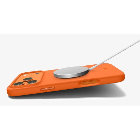 Spigen Silicone Fit (Mag Fit) coque de protection pour téléphones portables 17,5 cm (6.9") Housse Orange