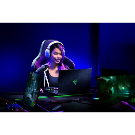 Razer BlackShark V2 Pro Casque Sans fil Arceau Gaming Bluetooth Blanc