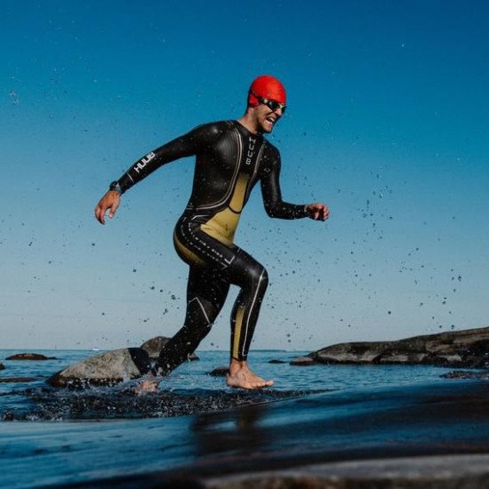 Polar Vantage V 3 Vantage V3 3,53 cm (1.39") AMOLED Numérique 454 x 454 pixels Écran tactile Argent GPS (satellite)