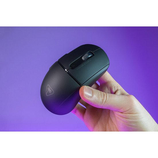Turtle Beach Burst II Air - Souris gaming sans fil 2,4 GHz : ultralégère avec 47 g, touches optiques, symétrique, capteur optique 26 000 PPP, Bluetooth, autonomie 120 heures, câble USB-C Noir Turtle Beach Burst II Air - Souris gaming sans fil 2,4 GHz : ultralégère avec 47 g, touches optiques, symétrique, capteur optique 26 000 PPP, Bluetooth, autonomie 120 heures, câble USB-C Noir