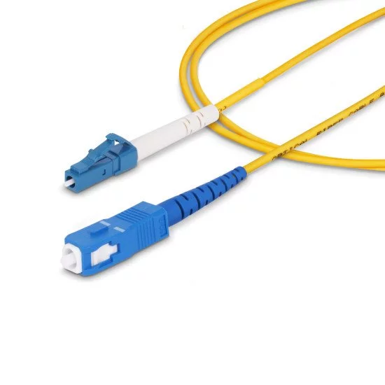 StarTech.com Câble Fibre Optique de 2m Simplex Monomode LC à SC (UPC) OS2, 9/125µm, 40G/100G, Cordon Fibre Optique, Insensible à la Courbure, Faible Perte d'Insertion, Cordon Patch Fibre LSZH StarTech.com Câble Fibre Optique de 2m Simplex Monomode LC à SC (UPC) OS2, 9/125µm, 40G/100G, Cordon Fibre Optique, Insensible à la Courbure, Faible Perte d'Insertion, Cordon Patch Fibre LSZH