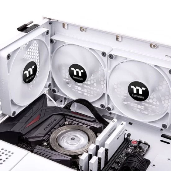 Thermaltake CT140 PC Boitier PC Ventilateur 14 cm Blanc 2 pièce(s) Thermaltake CT140 PC Boitier PC Ventilateur 14 cm Blanc 2 pièce(s)