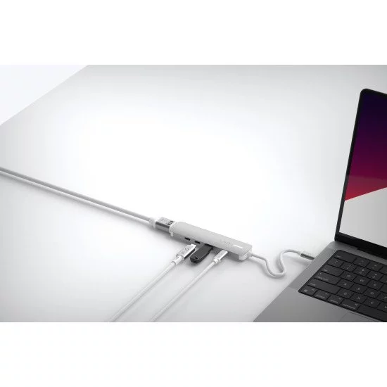 LINQ byELEMENTS 5in1 Pro USB-C 10Gbps Multiport Hub with 4K HDMI LINQ byELEMENTS 5in1 Pro USB-C 10Gbps Multiport Hub with 4K HDMI