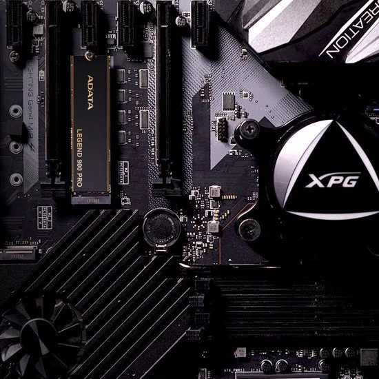 ADATA LEGEND 900 PRO 2 To M.2 PCI Express 4.0 NVMe 3D NAND