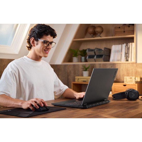 ASUS TUF Gaming A16 FA608PM-QT014W AMD Ryzen™ 9 8940HX Ordinateur portable 40,6 cm (16") 2.5K 32 Go DDR5-SDRAM 1 To SSD NVIDIA GeForce RTX 5060 Wi-Fi 6E (802.11ax) Windows 11 Home Belge Gris