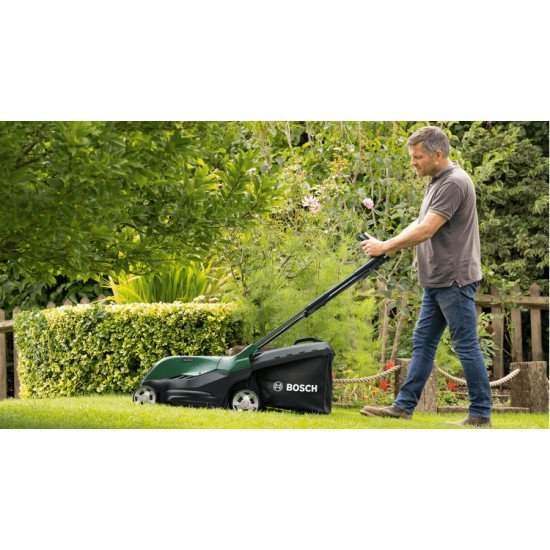 Bosch AdvancedRotak Marcher derrière un tracteur tondeuse Batterie Vert