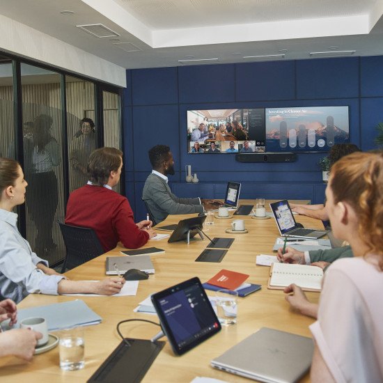 HP Poly Barre vidéo tout-en-un Poly Studio X72 sans radio ni cordon d'alimentation TAA