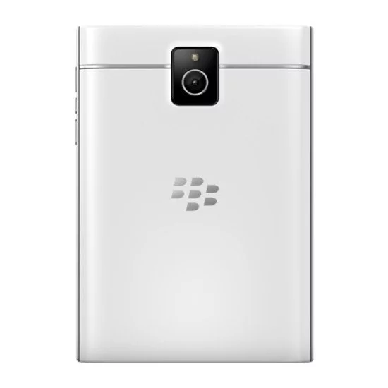BlackBerry Passport 11,4 cm (4.5") SIM unique BlackBerry OS 10 4G Micro-USB 3 Go 32 Go 3450 mAh Blanc BlackBerry Passport 11,4 cm (4.5") SIM unique BlackBerry OS 10 4G Micro-USB 3 Go 32 Go 3450 mAh Blanc