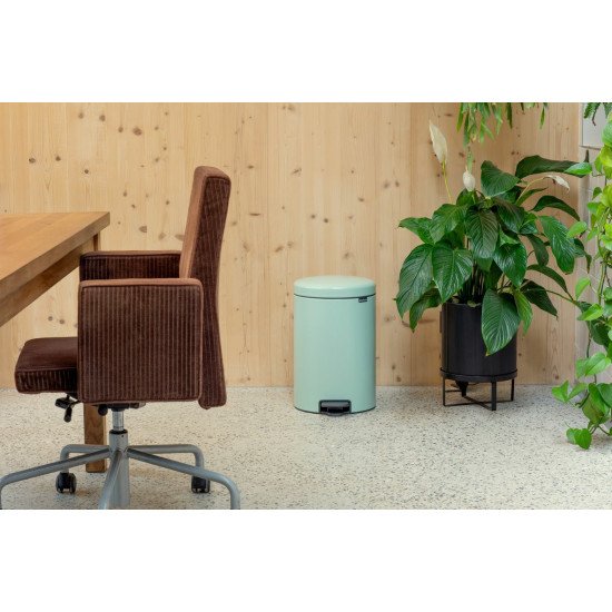 Brabantia 233920 poubelle 20 L Rond Acier Vert Brabantia 233920 poubelle 20 L Rond Acier Vert