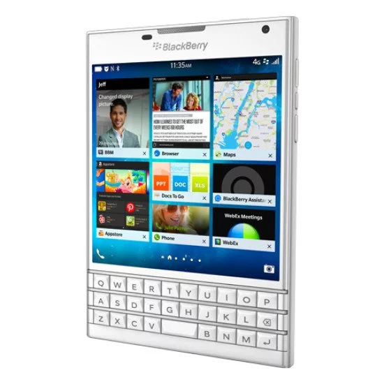 BlackBerry Passport 11,4 cm (4.5") SIM unique BlackBerry OS 10 4G Micro-USB 3 Go 32 Go 3450 mAh Blanc BlackBerry Passport 11,4 cm (4.5") SIM unique BlackBerry OS 10 4G Micro-USB 3 Go 32 Go 3450 mAh Blanc